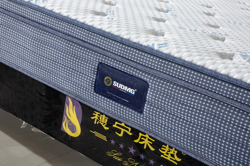 1P8A8197.jpg